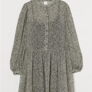 2/$25 NWT H&M Wide-cut Dress